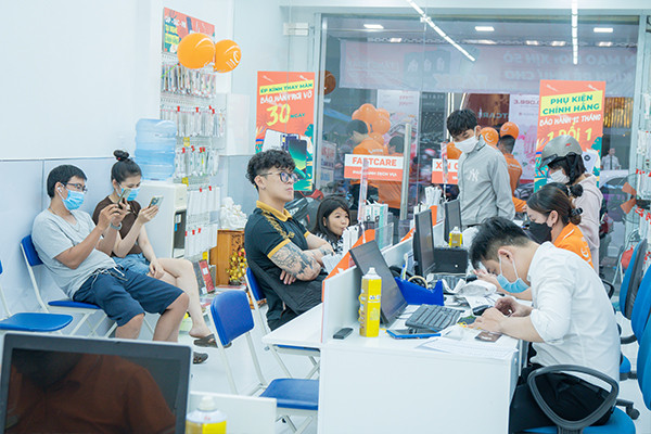Thay chân sạc Xiaomi Redmi 5 ở đâu?