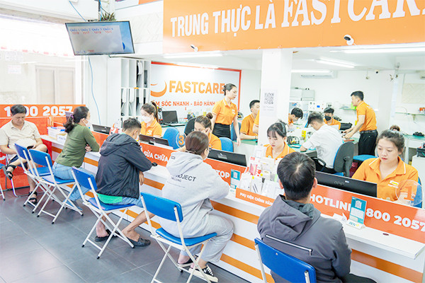 Thay chân sạc Xiaomi Redmi 7A ở FASTCARE