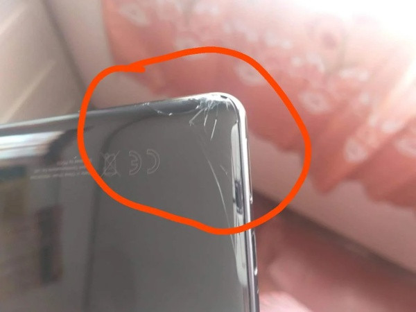 Thay kính lưng Xiaomi POCO F3