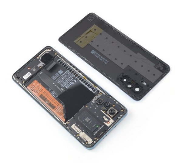 Thay nắp sau Xiaomi POCO F3