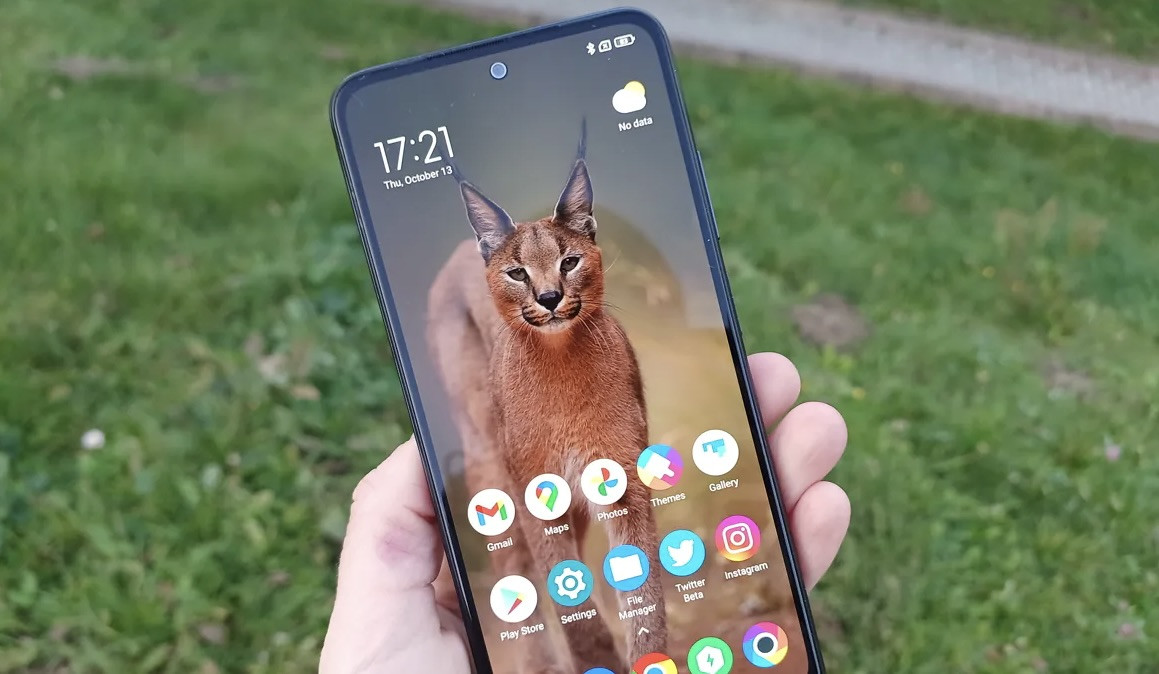 Trường hợp cần thay mặt kính Xiaomi POCO M5s