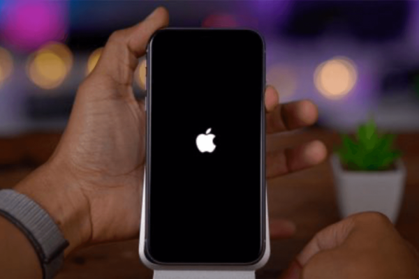 Nguyên nhân vì sao phải chạy phần mềm iPhone 11 Pro&nbsp;