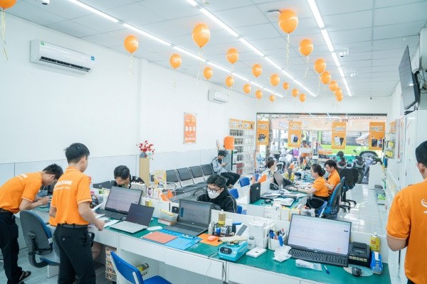 Địa chỉ thay nút nguồn iPhone 15 Pro Max