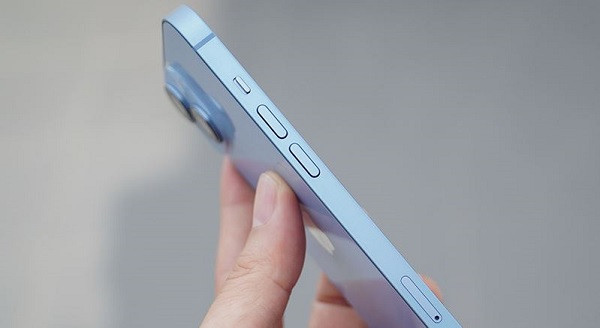 iPhone 14 hư nút volume