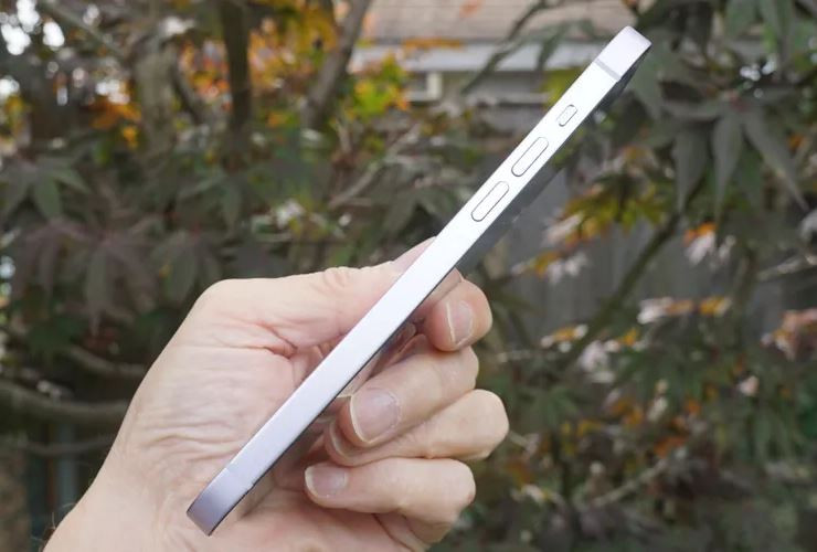iPhone 14 Plus hư nút gạt rung