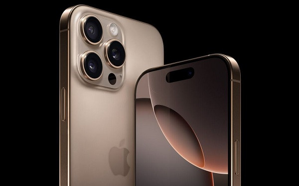 iPhone 16 Pro Max hỏng kính camera
