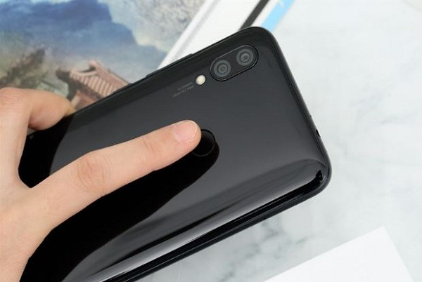 Kính camera Xiaomi Redmi 7