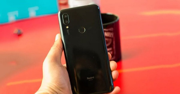 Nắp lưng Xiaomi Redmi 7