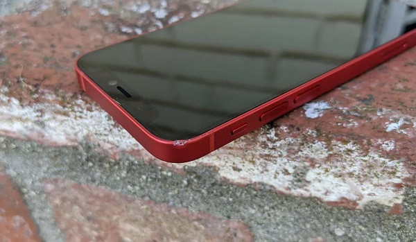 Nguyên nhân iPhone 12 Mini hư roong