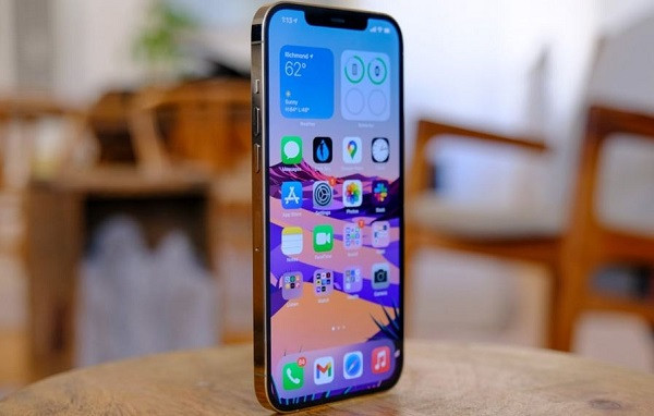 Nguyên nhân iPhone 12 Pro Max hư IC hiển thị