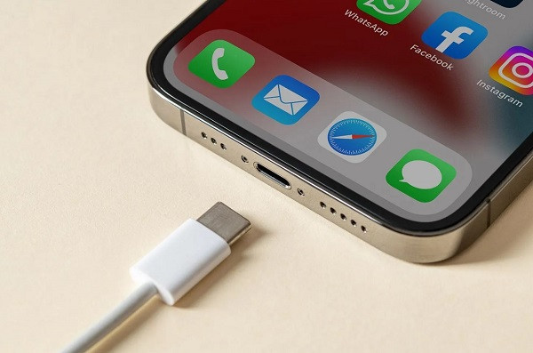 Nguyên nhân iPhone 16 Pro hỏng IC nguồn