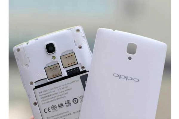 Nguyên nhân khiến kính camera Oppo Neo 3 hỏng