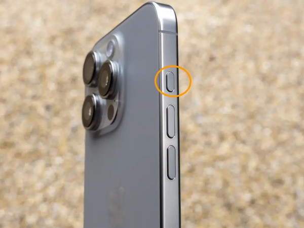 Nút Action iPhone 16 Pro hư hỏng