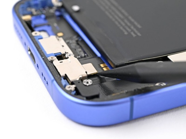 Thay mic iPhone 16 Thay mic iPhone 16