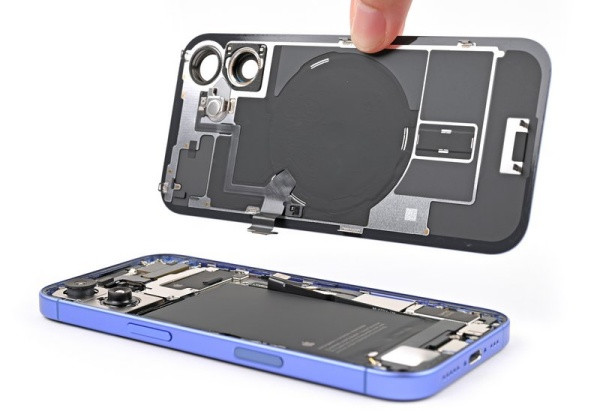 Thay vỏ iPhone 16