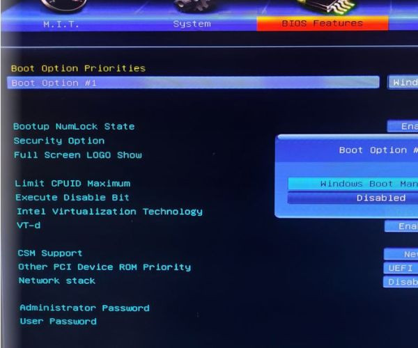 Thiết lập BIOS không đúng 