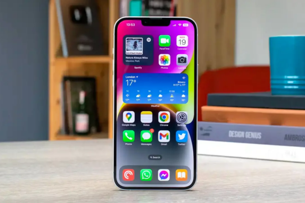 Chạy phần mềm iPhone 13 Pro Max