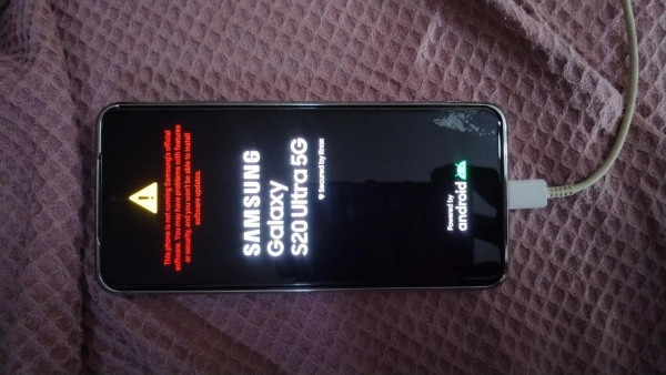 Chạy phần mềm Samsung S20 Ultra khi nào?