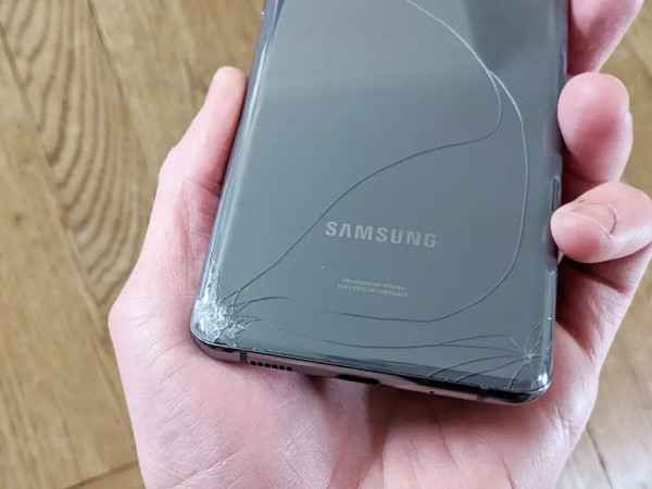Tại sao IC cảm ứng Samsung S20 Plus hư hỏng?