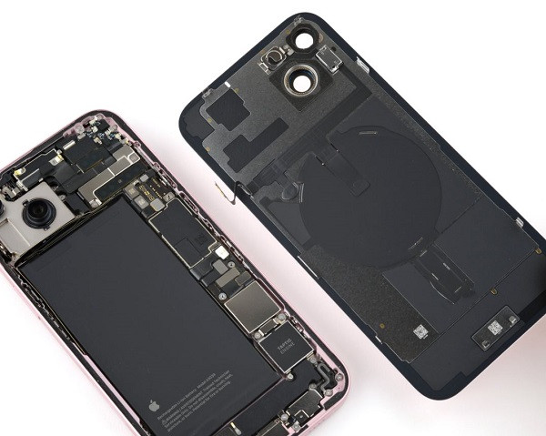 iPhone 15 Plus hỏng bộ nẹp iPhone 15 Plus hỏng bộ nẹp