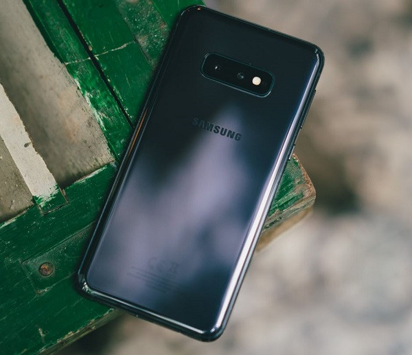 Khắc phục lỗi IC âm thanh Samsung S10e