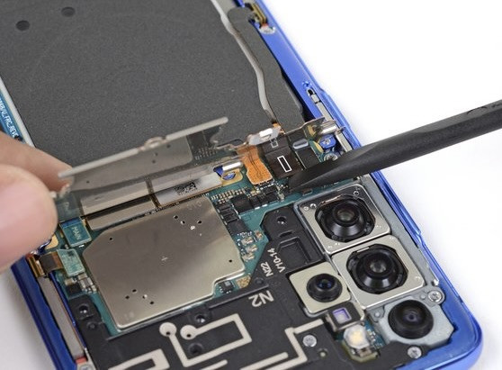 Khi nào cần sửa IC sạc Samsung S20