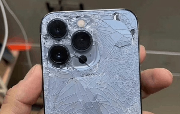 Nguyên nhân iPhone 13 Pro hư IC sóng