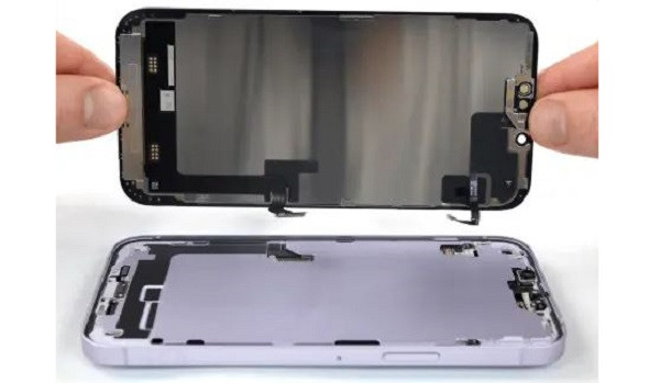 Nguyên nhân iPhone 15 Plus hỏng IC camera