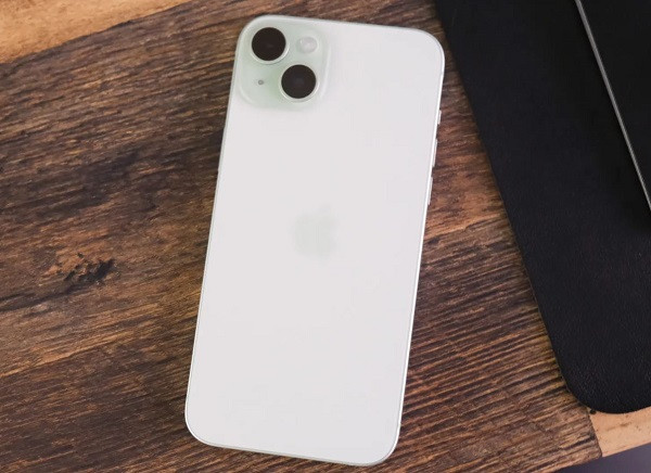 Nguyên nhân iPhone 15 Plus hư IC NFC
