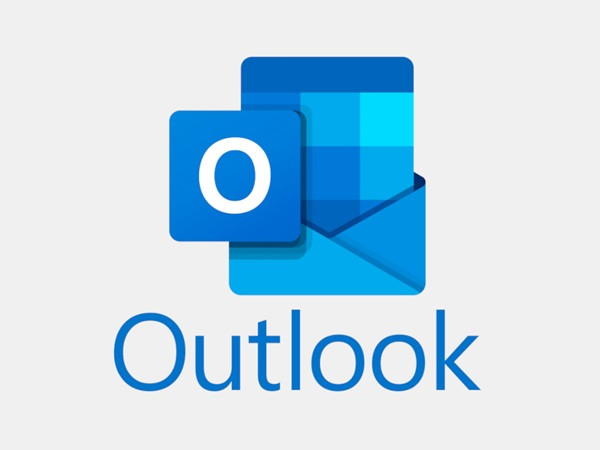 Outlook bị treo khi khởi động