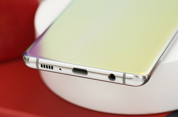 Samsung S10 Plus hỏng IC sạc