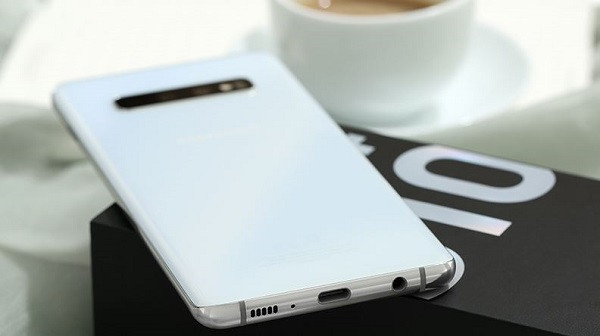 Samsung S10 Plus hỏng jack tai nghe Samsung S10 Plus hỏng jack tai nghe