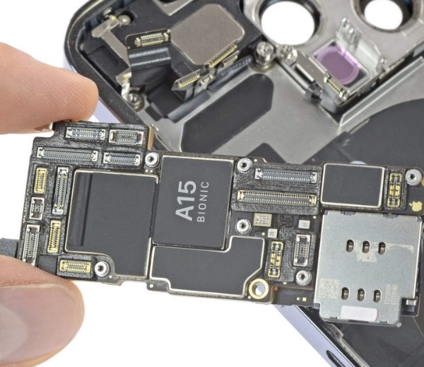 Sửa IC Sóng iPhone 13 Mini