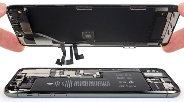 Thay bệ dây nút nguồn iPhone 11 Pro Thay bệ dây nút nguồn iPhone 11 Pro