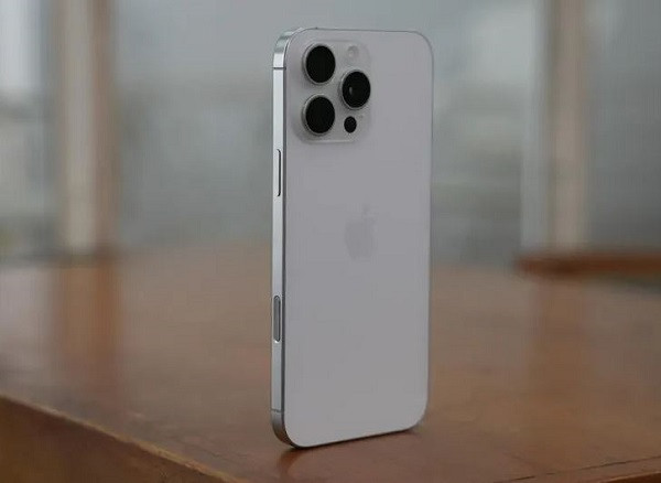 Vỏ ngoài iPhone 16 Pro Max Vỏ ngoài iPhone 16 Pro Max