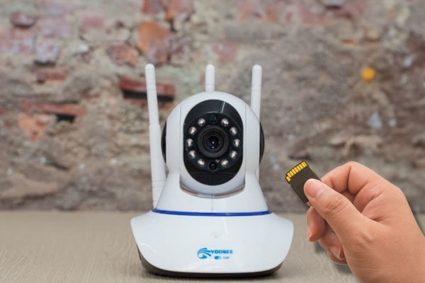 Camera không nhận thẻ nhớ