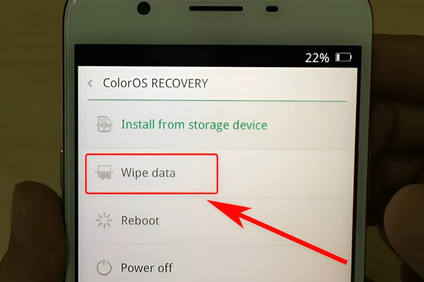 Cách thực hiện reset điện thoại Oppo bằng phím cứng bước 3
