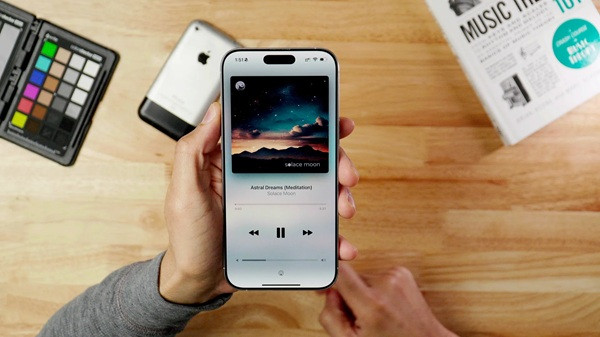 iOS 18.4 nhạc nền