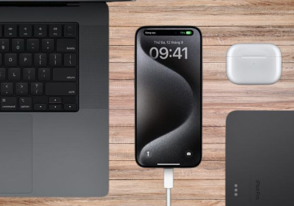 iPhone 15 Pro Max sạc bao lâu thì đầy?
