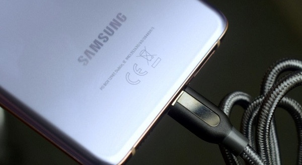 Nguyên nhân dẫn đến IC Sạc Samsung S20 FE bị hư Nguyên nhân dẫn đến IC Sạc Samsung S20 FE bị hư