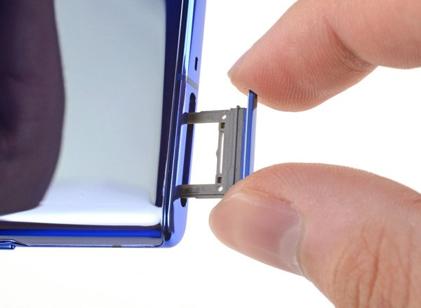 Nguyên nhân gây hỏng khay SIM Samsung Note 10 Plus