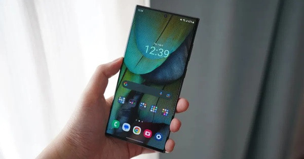Nguyên nhân hỏng IC nguồn Samsung S23 Ultra