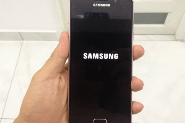 Nguyên nhân khiến IC nguồn Samsung S20 hư Nguyên nhân khiến IC nguồn Samsung S20 hư