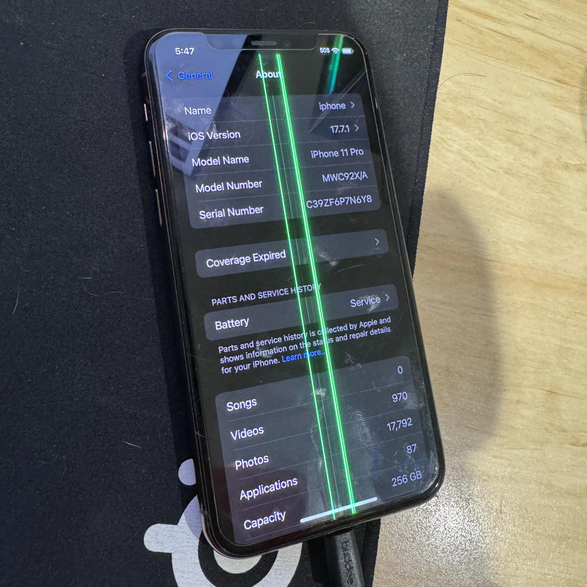 Sửa sọc màn hình iPhone 11 Pro max hết bao nhiêu tiền? Sửa sọc màn hình iPhone 11 Pro max hết bao nhiêu tiền?