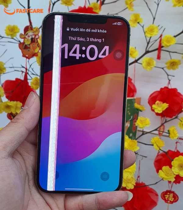 Thay màn hình iPhone 12 Pro Max giá bao nhiêu?