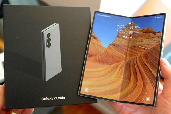 Nguyên nhân khiến vỏ Samsung Z Fold 6 bị hỏng