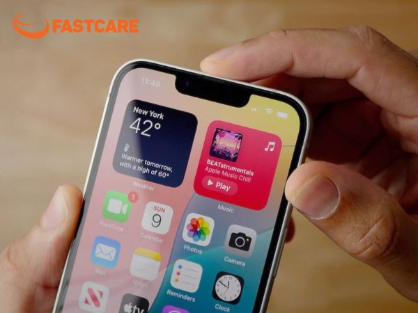 Lý do phổ biến khiến camera trước iPhone 16e xuống cấp