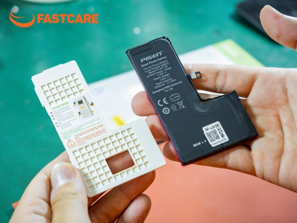 Các loại pin iPhone Xs chính hãng tại FASTCARE
